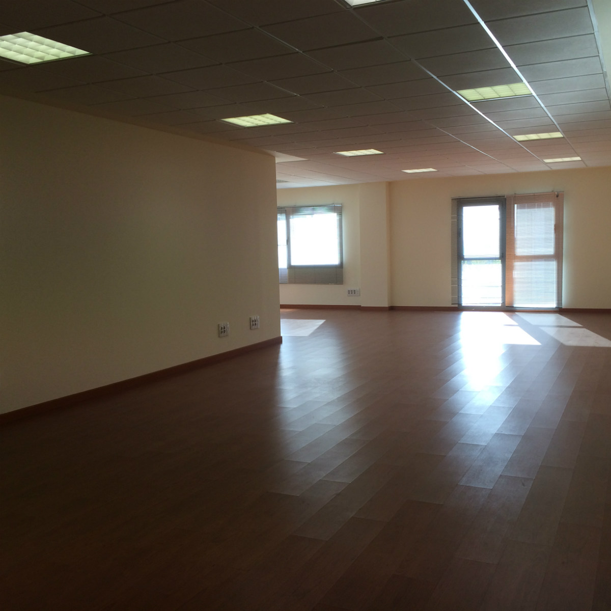 Alquiler oficina de 130 m2